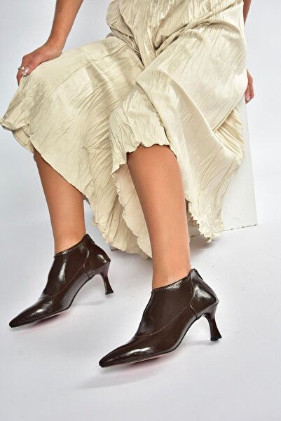 Fox Shoes V676523608 Кафяви здрави дамски обувки с дебел ток