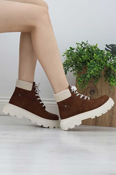 Catelyn Γυναικείες μπότες Cat με αντιολισθητική σόλα με κορδόνια από δέρμα Tan Emerald