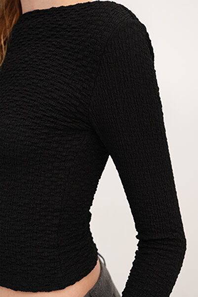 Addax Textured Long Sleeve Blouse B0597