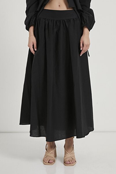 Arma Life Women's Side Zipper Pleated Black Loose Long Skirt