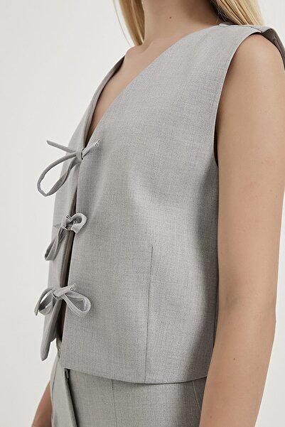 Arma Life Women's Front Tie Lined Gray Tight Crop Vest