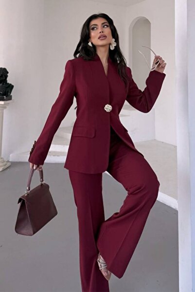 AKD Atelier Women's Two-Piece Suit Stylish Button Detail Stand Collar Blazer Jacket Wide Leg Pants Set