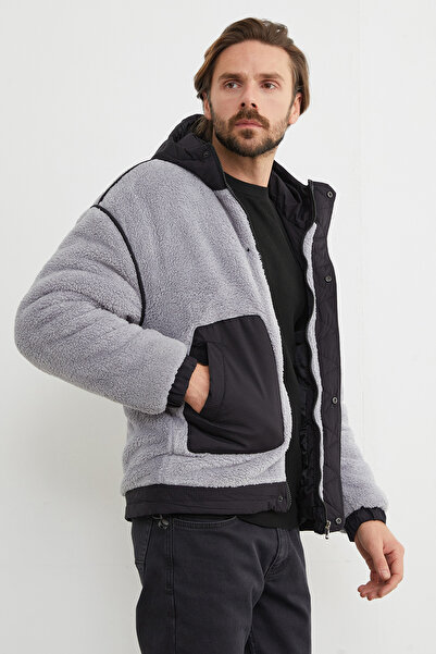 Fulla Moda Double Pocket Snap Fastener Plush Coat