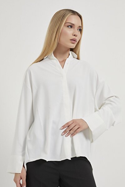 Arma Life Women's Long Sleeve Flowy Oversized White Shirt