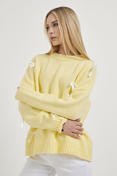 Arma Life Dámský žlutý oversized svetr s potiskem stuhy