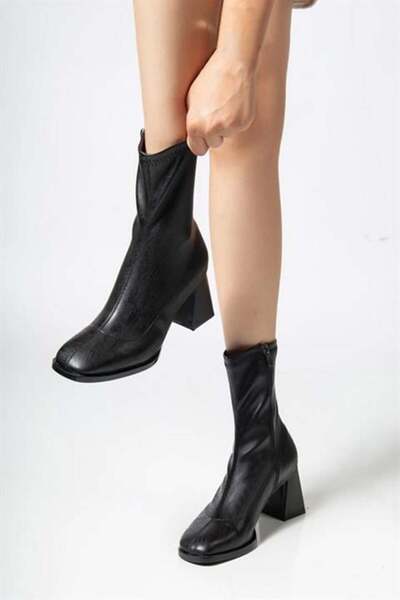 Difolia Γυναικείες μαύρες μπότες με τακούνι 7 εκ. Stretch μπότες