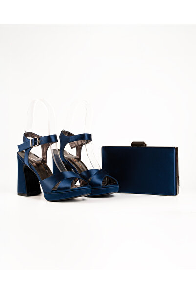 E&L Company 10cm Lacivert saten. Çantasıyla birlikte takımdır.