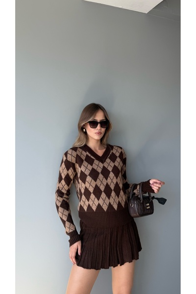 Julidress Baklava Pattern Sweater and Pleated Mini Skirt Bottom Top Knitwear Set