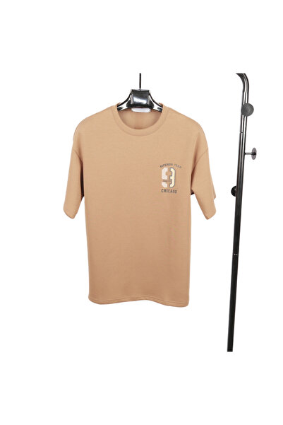 Red Planet T-Shirt with Number 9 Print – Unique Design