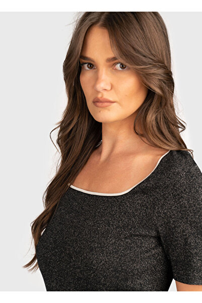 Liu Jo Women's Regular Fit Square Neck Short Sleeve Black T-Shirt Tf5025Ms49I-A4345