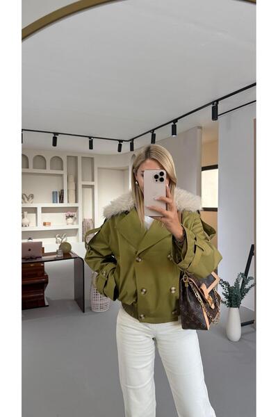 Sezgi Tekin Yaka Kürklü Kemik Düğme Detay Yağ Yeşili Trenç