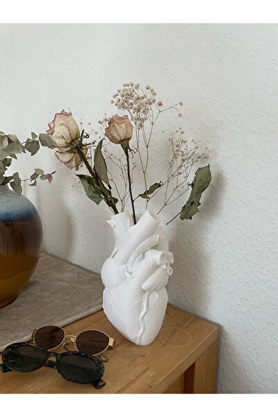 Szdesing Vază decorativă realistă cu inimă umană