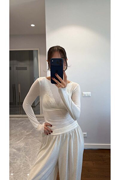 manana fashion Διαφανής μπλούζα από κασμίρ με λαιμόκοψη καγιάκ