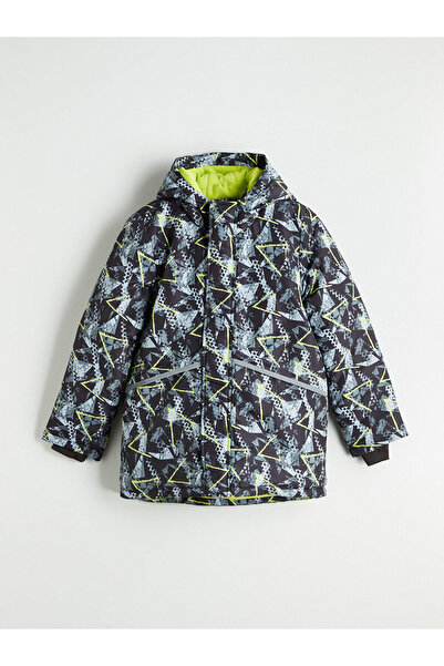 LC Waikiki Antrasit Kapüşonlu Erkek Çocuk Mont