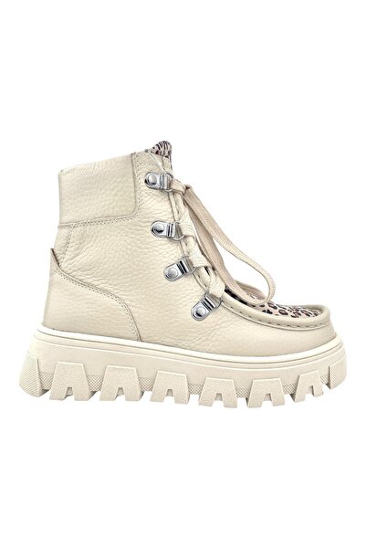 Tirenti حذاء ميسوري نيو للفتيات الصغيرات باللون البيج