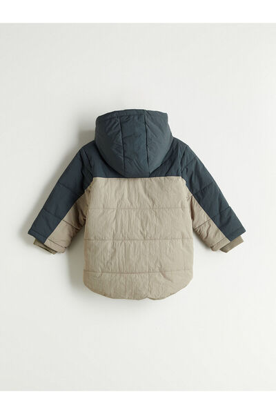 LC Waikiki Yeşil Kapüşonlu Erkek Bebek Mont