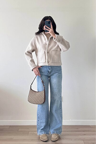 Eka Jachetă de damă bej cu buzunar dublu 0011-1065