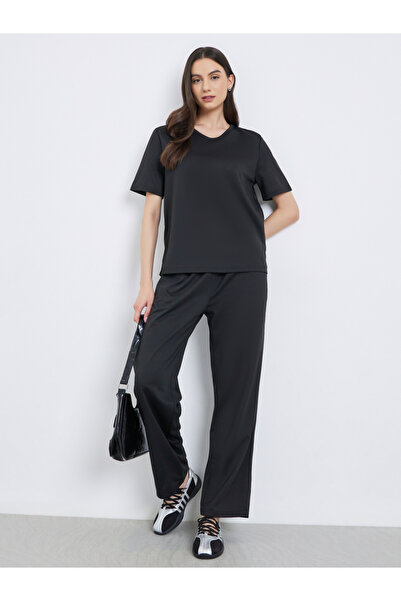 Take Two By Styli Black Solid T-Shirt and Joggers Co-Ords