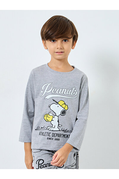 Styli Boys Snoopy Graphic Print T-Shirt and Pyjama Set