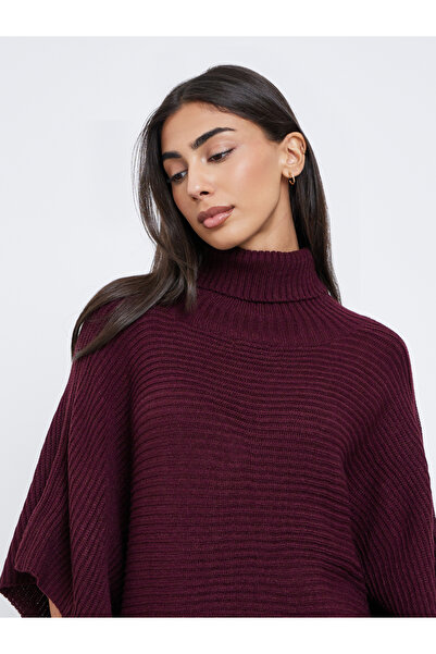 Styli Burgundy Oversized Chunky Knit Cape Sweater