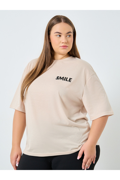 Styli Plus Size Beige Slogan Print T-Shirt
