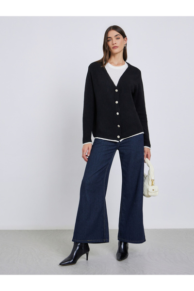 Styli Black Regular Fit Buttoned Knit Cardigan