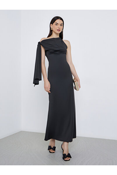 Take Two By Styli Solid Asymmetric Neck Sleeveless Midi Dress
