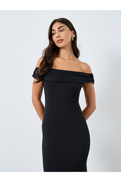 Take Two By Styli Black Off-Shoulder Maxi Dress