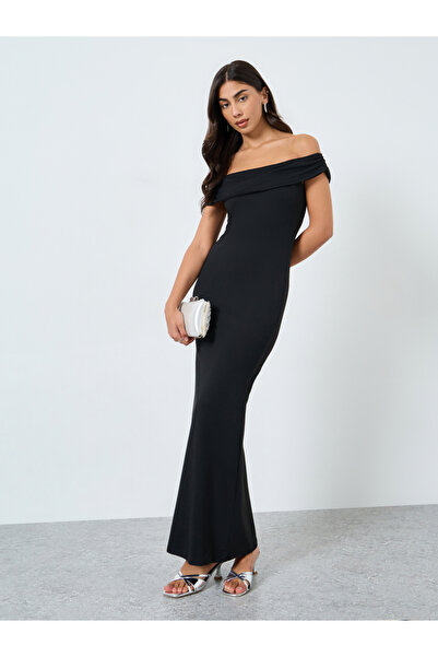 Take Two By Styli Black Off-Shoulder Maxi Dress