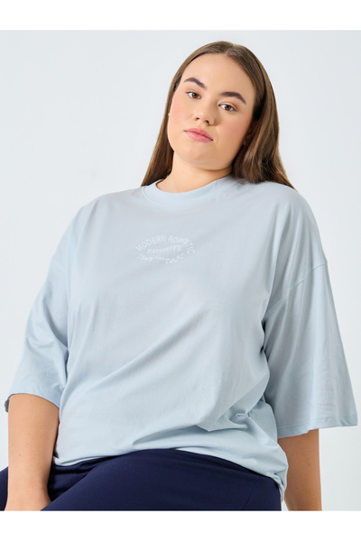 Styli Plus Size Blue Slogan Print T-Shirt