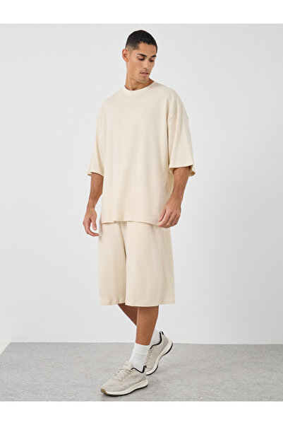 Styli Boxy Fit Printed T-Shirt and Oversized Shorts Co-Ords