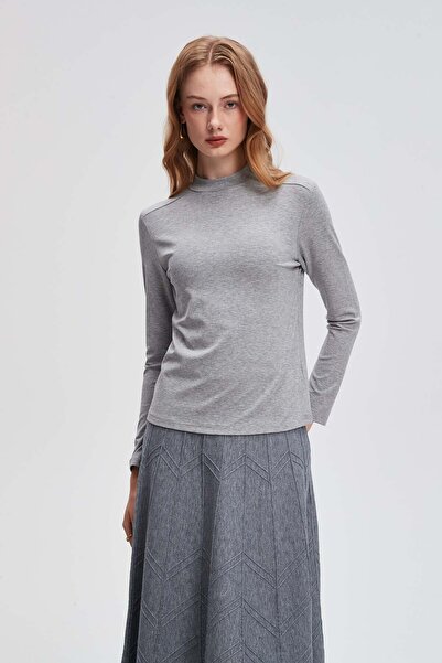 menta Solid Long-Sleeve Top