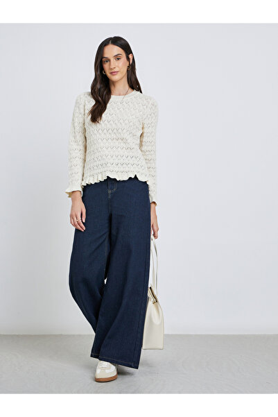 Styli Textured Round Neck Ribbed Top