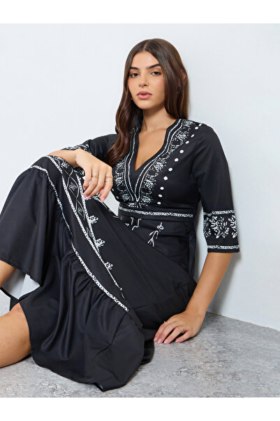 Styli Printed Ruffled Hem A-Line Maxi Dress