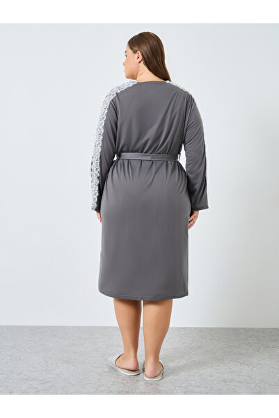Styli Plus Size Grey Robe with Lace Sleeves