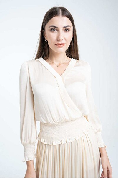 mica Solid V-Neck Long Sleeve Top