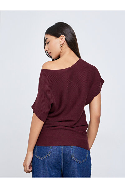 Styli Burgundy Ribbed Knit Batwing Sleeve Top