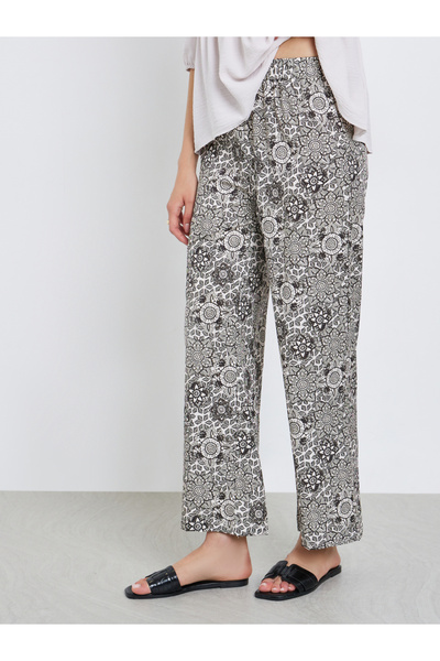 Take Two By Styli Ruffle Hem Tops and All-Over Printed Pants Set