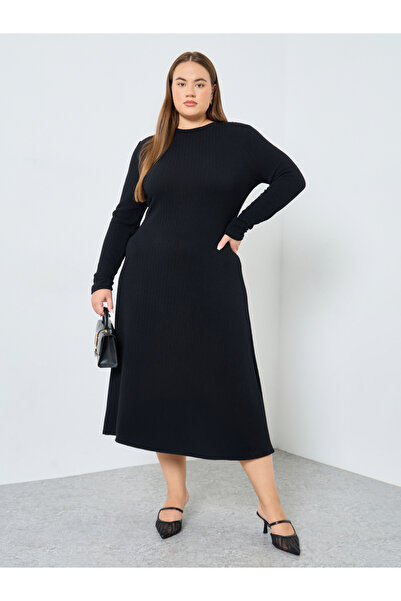Styli Plus Size Black Cable Knit Midi Dress