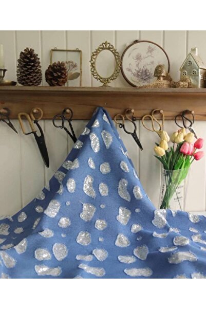 Parça Kumaş Dünyası İthal Kot Üzeri Pul Payet Mavi Renktedir