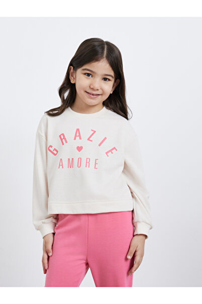 Styli Girls Graphic Sweatshirt and Joggers Set