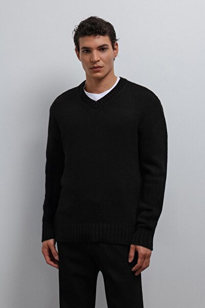 Antioch Black Textured V-Neck Men's Sweater