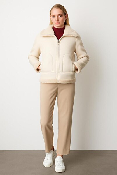 Ekol Yakası Detaylı Kısa Mont 8005-26K