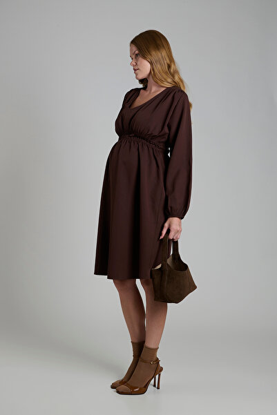 Lynmama MES722 Kahve Gebelik Elbisesi - V Yaka Tasarım, Şişirilmiş Bel Detaylı, Uzun Kollu Hamilelik Elbise