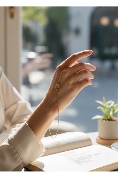 Hakan Güler Kuyumculuk 14 Ayar Altın Baget Taşlı Model Şahmeran