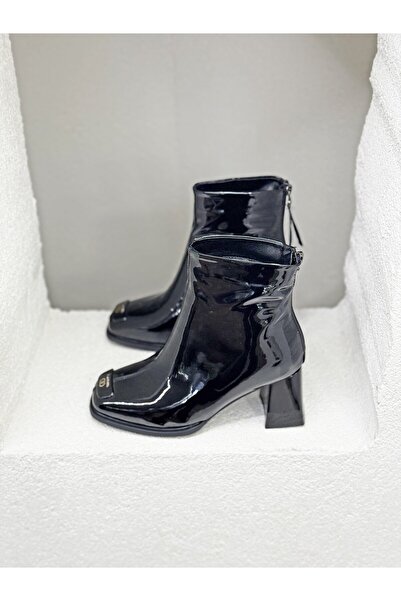 Guja 26K415-1 KÜT BURUN 7CM KALIN TOPUKLU BOT KADIN