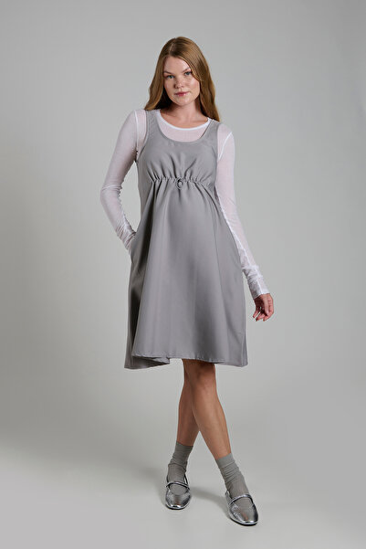 Lynmama MES601 Gri Hamile Elbisesi – Şık ve Rahat, Büzgülü Tasarım