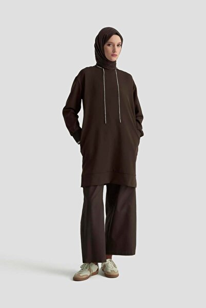 Armine 25Kt436 Brown Women's Tunic with Stone Lace Detail on the Collar and Ribbed Sleeves