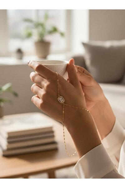 Hakan Güler Kuyumculuk 14 Ayar Altın Baget Taşlı Model Şahmeran