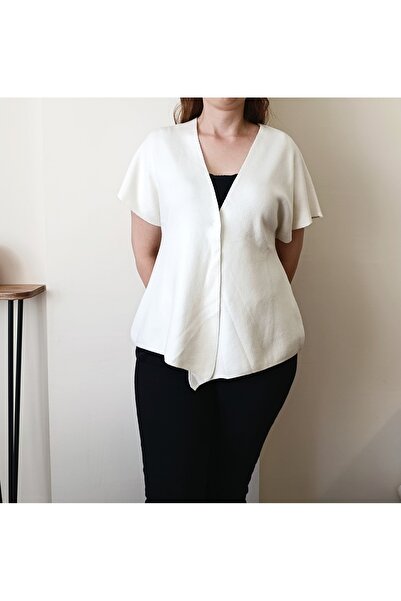 Butik Şans Short Sleeve Single Snap Closure Italian Knitwear Blouse Cardigan